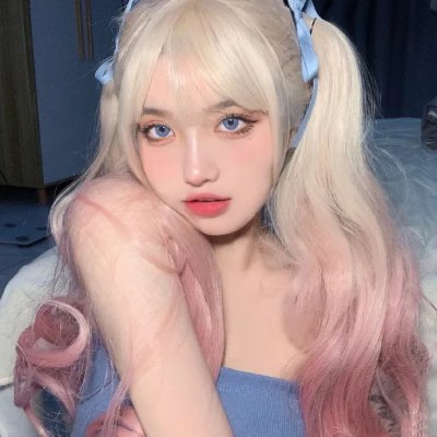 费家有女